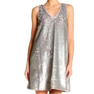 Rachel Roy Silver Sequin V Neck Sleeveless Shift Slip Cocktail Dress